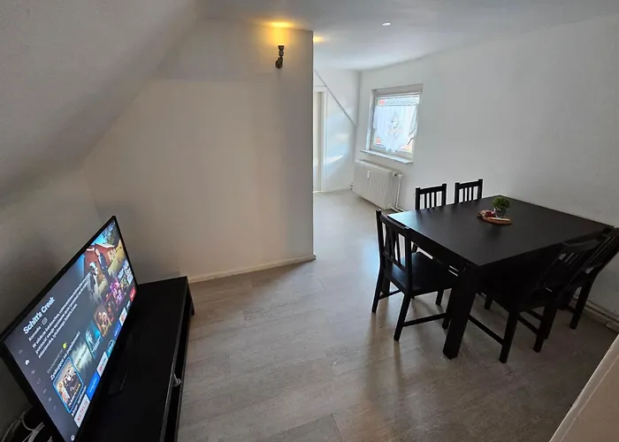 Gepflegte Monteurswohnung In Apartment Rommerskirchen